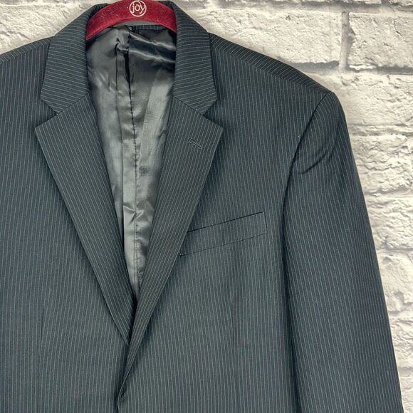 Kenneth Cole Reaction Men’s Blazer Black Pinstripe Jacket Size 40R - Picture 2 of 7